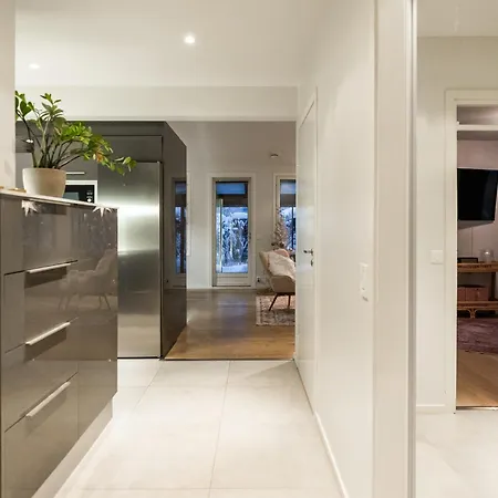 Pearl Of Arctic Circle Villa *